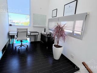 Foto 14 de Casa Moderna En Venta al agua con vista al Golf y Piscina climatizada! - El Cantón- Escobar