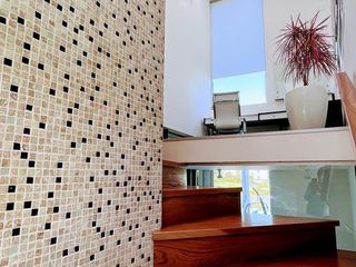 Foto 12 de Casa Moderna En Venta al agua con vista al Golf y Piscina climatizada! - El Cantón- Escobar