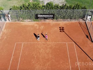 Foto 35 de Casa Moderna En Venta al agua con vista al Golf y Piscina climatizada! - El Cantón- Escobar