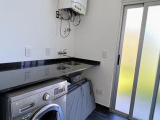 Foto 24 de Casa Moderna En Venta al agua con vista al Golf y Piscina climatizada! - El Cantón- Escobar