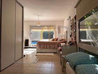 Foto 20 de Casa en  venta Barrio La Arboleda - Garin - Escobar - 5 ambientes - 3 dormitorios - Pileta