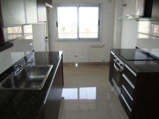 Foto 11 de Departamento en  Venta 3 Amb. c/ cochera  - Edicio c/ SUM - GYM - PISCINA - VIGILANCIA 24 HS