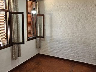 Foto 5 de Casa sobre Av Zanni, a metros de Almafuerte