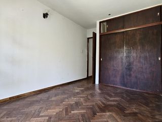 Foto 8 de Casa sobre Av Zanni, a metros de Almafuerte