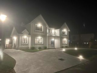 Foto 3 de Casa en venta - 5 Dormitorios 4 Baños - Cochera - 630Mts2 - Mar del Plata