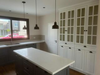 Foto 7 de Casa en venta - 5 Dormitorios 4 Baños - Cochera - 630Mts2 - Mar del Plata
