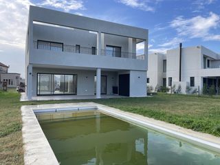 Foto 17 de OPORTUNIDAD!!! Casa en venta en Haras Santa Maria - Molino Sur