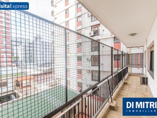 Foto 26 de Visita un Piso de 4 Ambientes con Balcon , Cochera y Baulera, Super amplio!