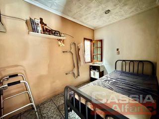 Foto 31 de CASA APTO DOS FAMILIAS EN PH SOBRE LOTE DE 52 X 10, COCHERA, FONDO LIBRE CON PISCINA