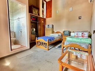 Foto 32 de CASA APTO DOS FAMILIAS EN PH SOBRE LOTE DE 52 X 10, COCHERA, FONDO LIBRE CON PISCINA