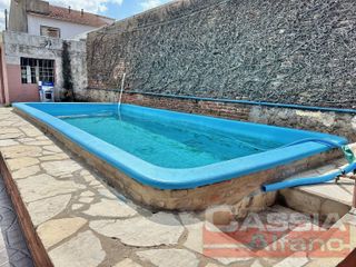 Foto 26 de CASA APTO DOS FAMILIAS EN PH SOBRE LOTE DE 52 X 10, COCHERA, FONDO LIBRE CON PISCINA