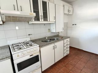 Foto 5 de Departamento de Dos Dormitorios en Barrio Cofico