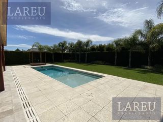 Foto 43 de Impecable Casa en Venta con renta - Las Liebres