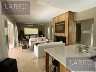 Foto 13 de Impecable Casa en Venta con renta - Las Liebres