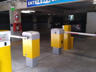 Foto 7 de Cocheras Particulares en zona de Hospitales y Clínicas