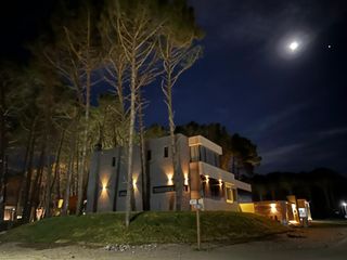 Foto 2 de Pinamar, Casa en  venta en Barrio cerrado Pioneros