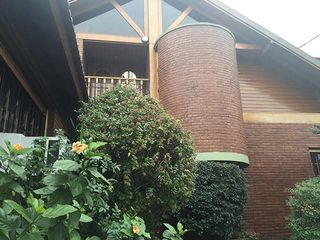 Foto 4 de Venta de Chalet 4 Amb. en 2 Plantas S/Lote 500Mts.   Villa Lugano - Excelente Estado