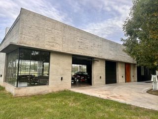 Foto 2 de Casa en Haras de Funes