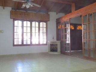 Foto 7 de Venta - Casa en calle Bahia Blanca 2200 - C004