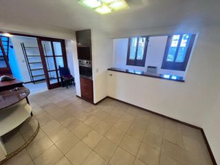 Foto 7 de CHACABUCO AL 1800 - VENTA CASA DE USO COMERCIAL - 4 DORMITORIOS EN ROSARIO