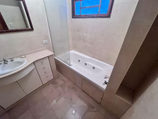 Foto 25 de CHACABUCO AL 1800 - VENTA CASA DE USO COMERCIAL - 4 DORMITORIOS EN ROSARIO