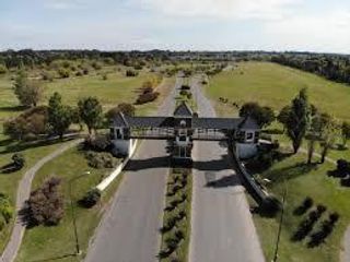 Foto 9 de Hermoso Lote interno en Barrio San Ramiro Pilar del Este