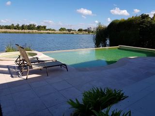 Foto 10 de BAJO DE PRECIO La Isla - Casa Venta USD 1.950.000