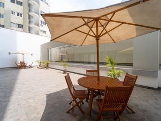 Foto 12 de MAGNIFICO DUPLEX CON VISTA AL MAR EN VENTA EN BARRANCO