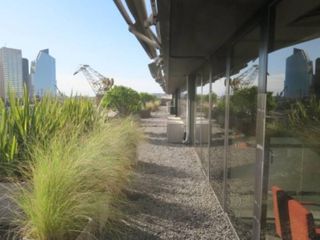 Foto 12 de Excelente oficina en cabecera norte, con vista abierta al dique y la ciudad