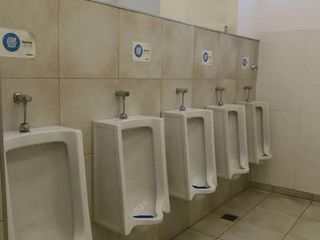 Foto 9 de Oficina en alquiler en edificio clasico