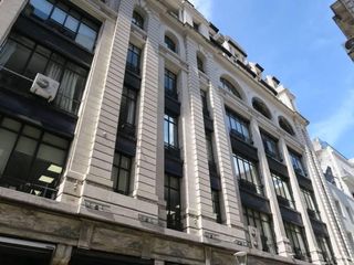 Foto 4 de Oficina en alquiler en edificio clasico