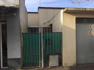 Foto 2 de Casa en Venta en 25/511bis y 512bis Manuel B Gonnet - Alberto Dacal Propiedades