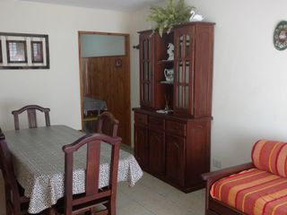 Foto 3 de PH en venta - 1 Dormitorio 1 Baño - Cochera - Las Toninas