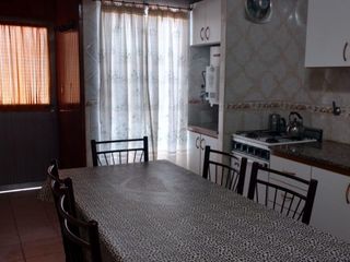 Foto 6 de PH en venta - 1 Dormitorio 1 Baño - Cochera - Las Toninas