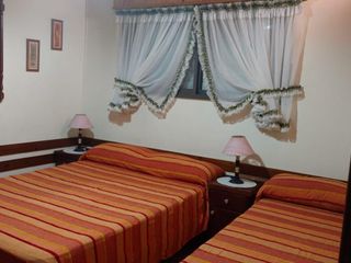 Foto 8 de PH en venta - 1 Dormitorio 1 Baño - Cochera - Las Toninas