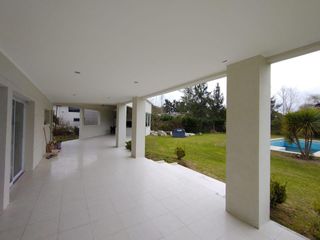 Foto 22 de Casa en venta de La Plata