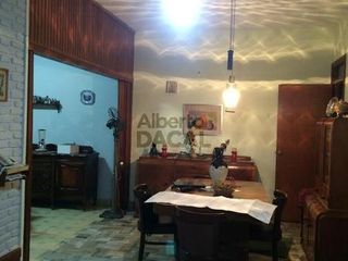 Foto 4 de Casa en Venta en 7/72 y 73 La Plata - Alberto Dacal Propiedades