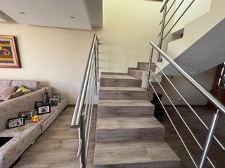 Foto 7 de VENTA CASA - 3 DORMIT - ESTUDIO - PORSCHE - TANDA - NAYON