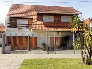 Foto 1 de Casa - Temperley Este