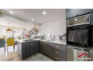 Foto 5 de Casa Envigado Loma del Chocho , 4 alcobas 258m2💰1500 Mill