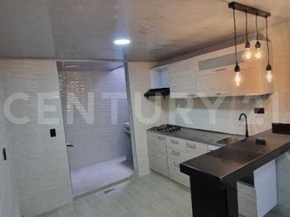 Foto 4 de VENDO ESPECTACULAR CASA 3 PISOS EN SUBA COSTA AZUL