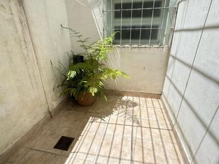 Foto 10 de PH en  alquiler por 24 meses. Reciclado. Todo en planta baja. Zona Chauvin. Amoblado