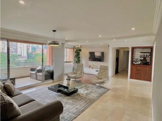 Foto 1 de VENTA HERMOSO APARTAMENTO EN LAS SANTAS POBLADO
