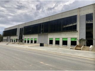 Foto 5 de Bodega en excelente puerto seco de Girardota