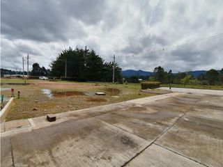 Foto 4 de Lote comercial en venta en La Ceja