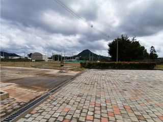 Foto 7 de Lote comercial en venta en La Ceja