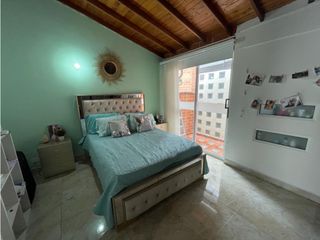Foto 10 de VENTA DE AMPLIA CASA EN ITAGUI - SECTOR SURAMERICA