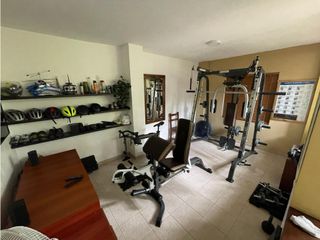 Foto 31 de VENTA DE AMPLIA CASA EN ITAGUI - SECTOR SURAMERICA