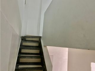 Foto 8 de Local dúplex en venta en Itagüí sector Ditaires