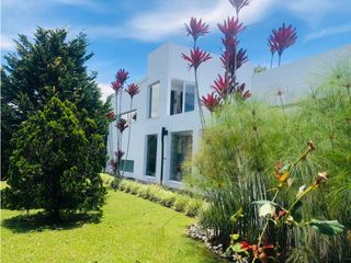 Foto 1 de Casa para Arriendo Amoblado en Rionegro Vía San Antonio la Ceja